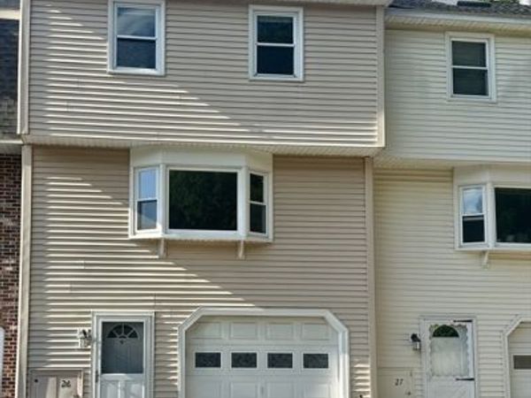 52 Frederick St, Unit 26, Dracut, MA 01826