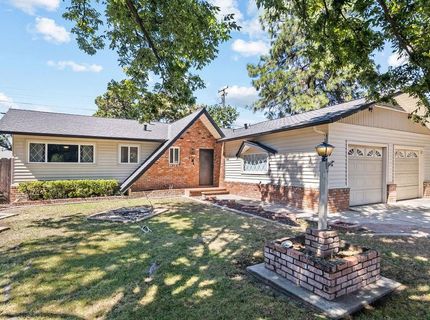 2021 Shaw Ave, Modesto, CA 95354 Photo