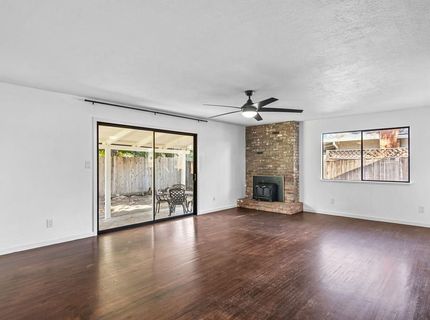 2021 Shaw Ave, Modesto, CA 95354 Photo