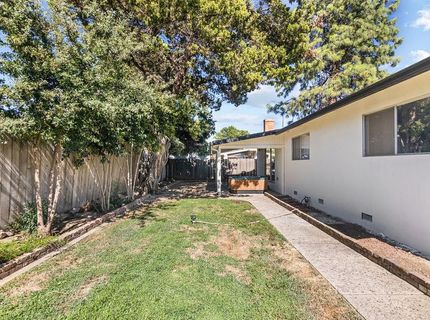 2021 Shaw Ave, Modesto, CA 95354 Photo