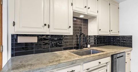 2021 Shaw Ave, Modesto, CA 95354 Photo