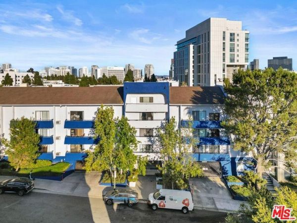 10982 Roebling Avenue, Unit 332, Los Angeles, CA 90024
