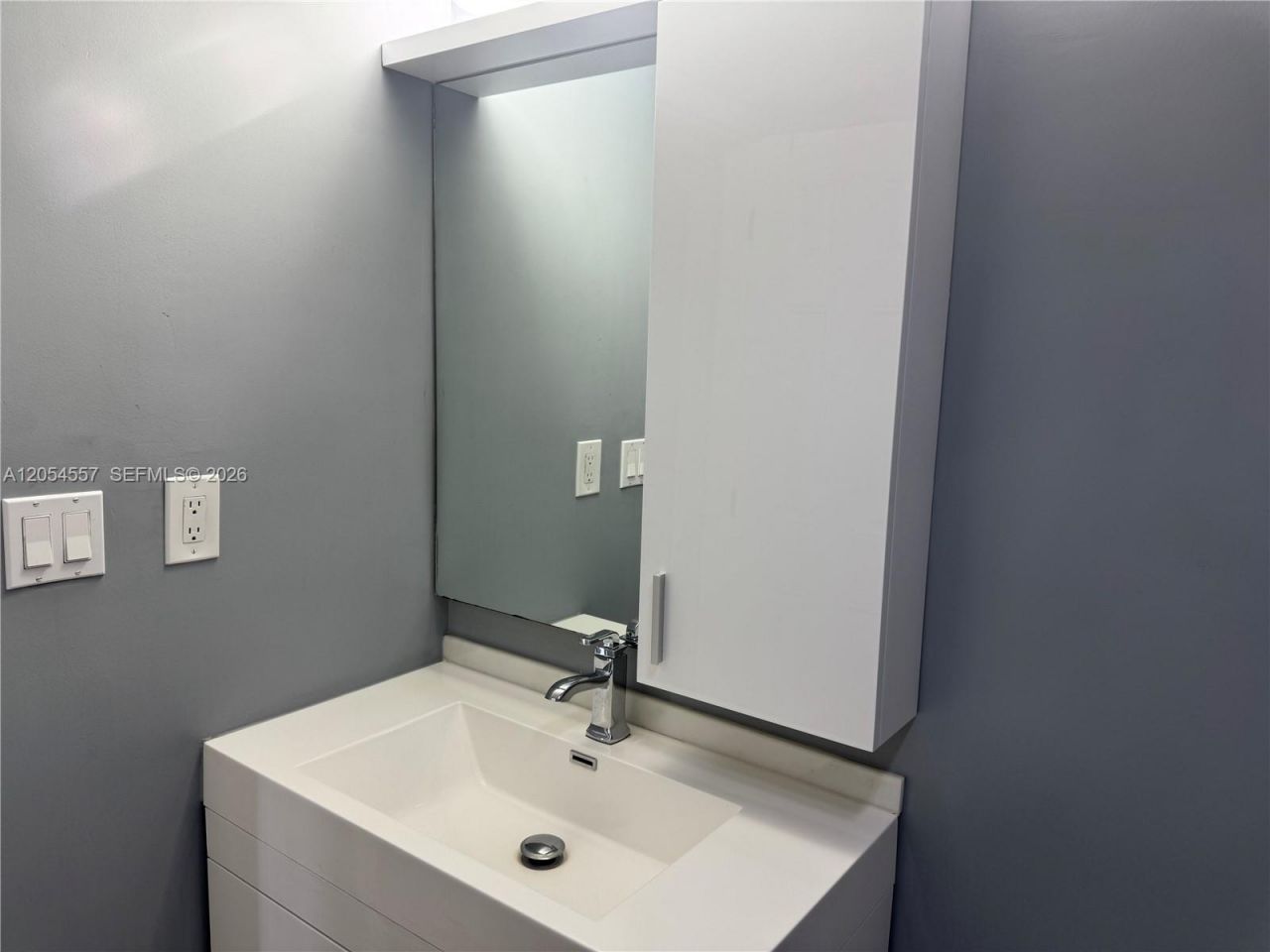 20335 W Country Club Dr , Unit 1206, Aventura, FL 33180 Photo