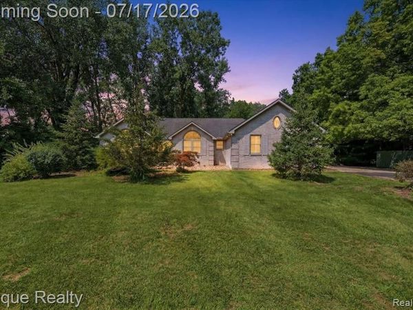 22520 Waltz Road, Huron Twp, MI 48164