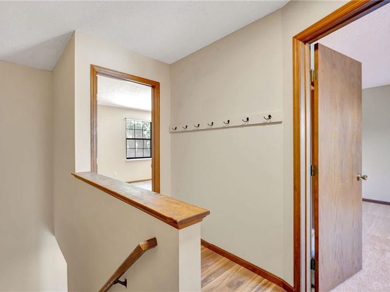 10667 Montgomery Road, Unit 13, Cincinnati, OH 45242 Photo 14