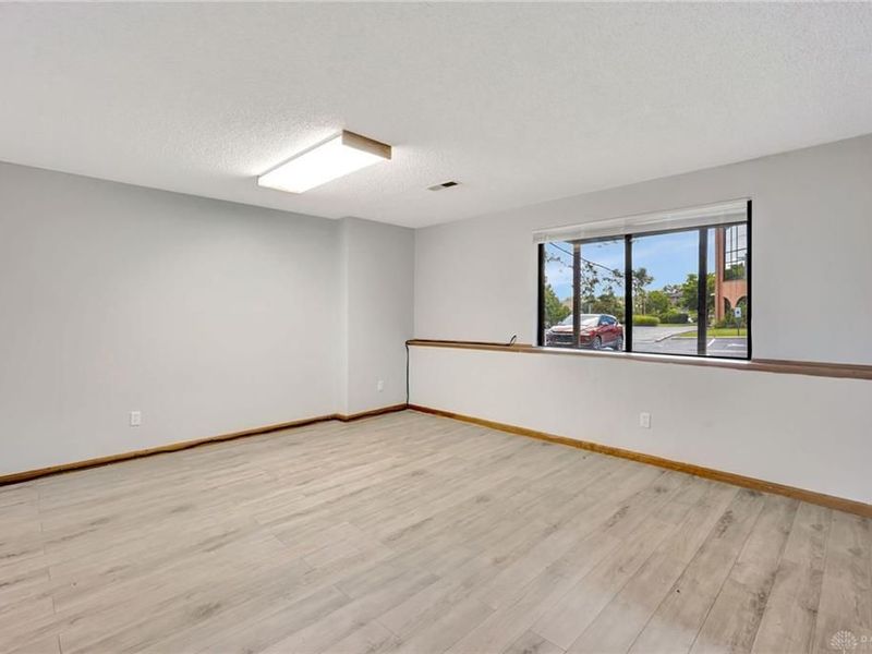 10667 Montgomery Road, Unit 13, Cincinnati, OH 45242 Photo 28