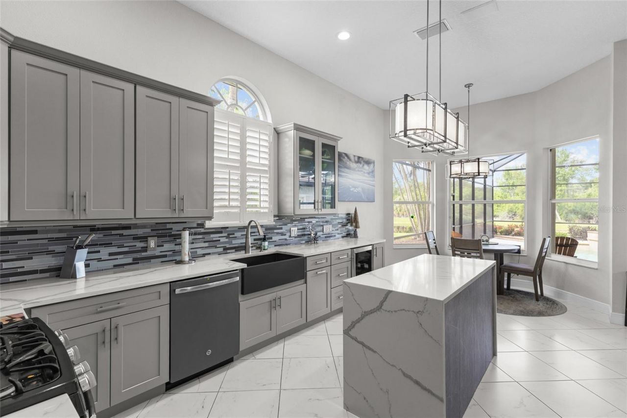 7622 Desert Inn Way , Bradenton, FL 34202 Photo
