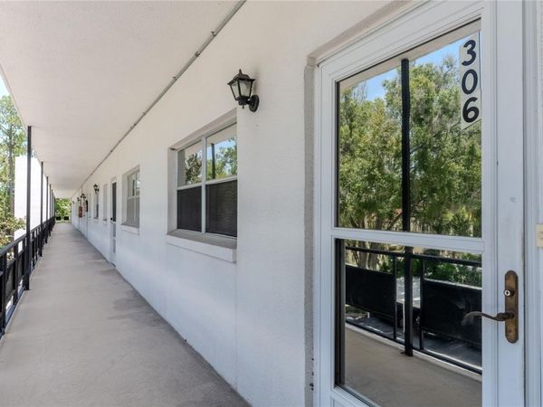 200 EL CAMINO DRIVE , Unit 306, WINTER HAVEN, FL 33884
