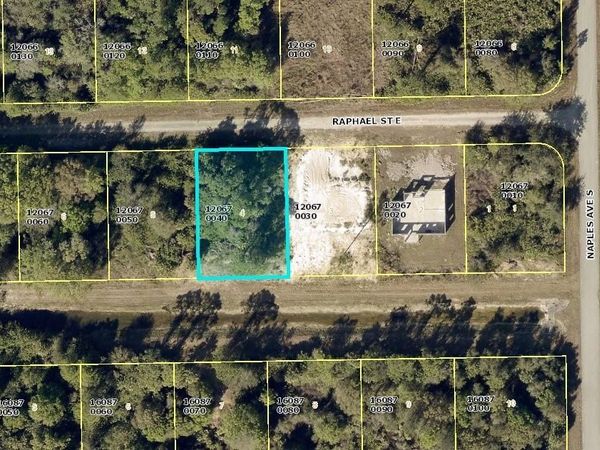 1240 RAPHAEL STREET E, LEHIGH ACRES, FL 33974