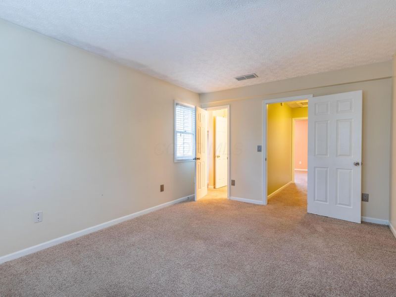 5814 Elmbridge Lane, Dublin, OH 43016 Photo 16