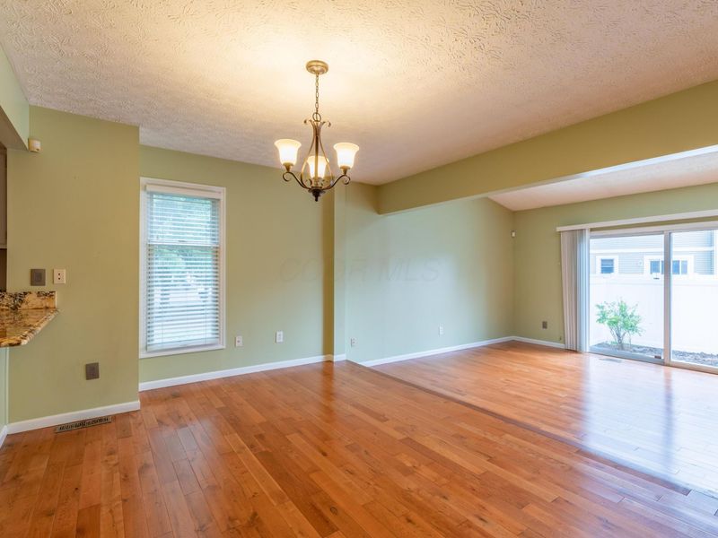 5814 Elmbridge Lane, Dublin, OH 43016 Photo 7