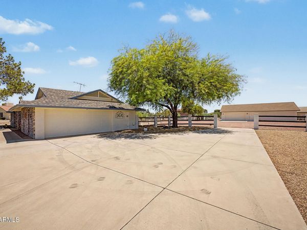 9337 N 111TH Drive, Sun City, AZ 85351