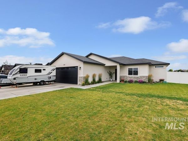 1219 18th Ave E, Unit 100 E, Jerome, ID 83338