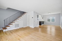 7 Doughty Street photo 4