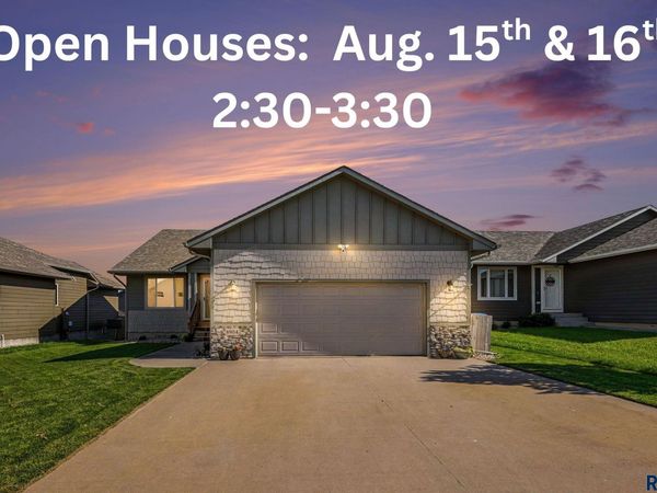 8904 W 22nd St, Sioux Falls, SD 57106