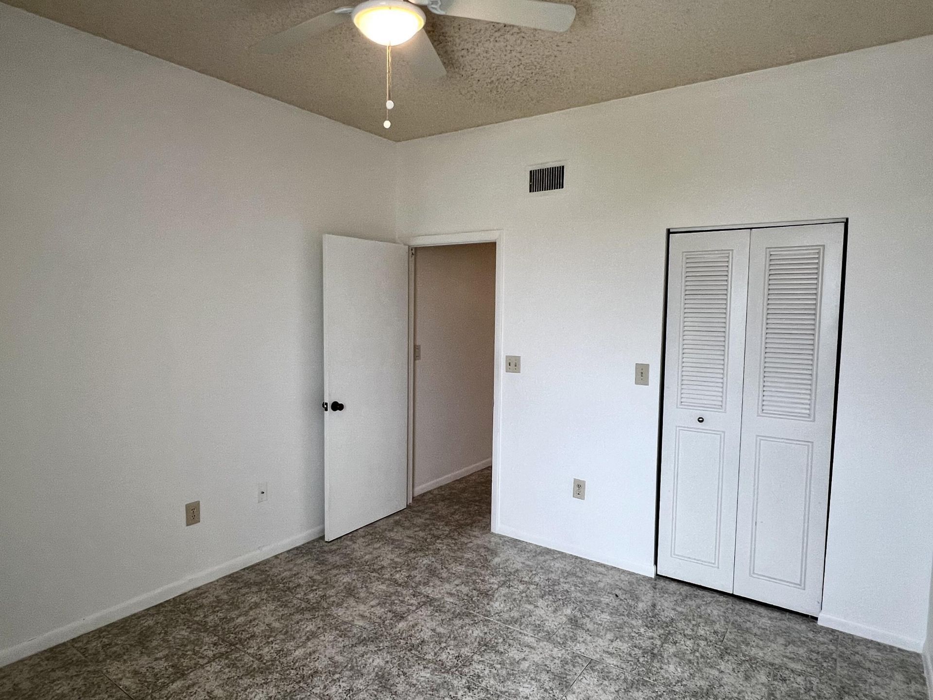 108 Half Moon Circle, Unit B3, Hypoluxo, FL 33462 Photo