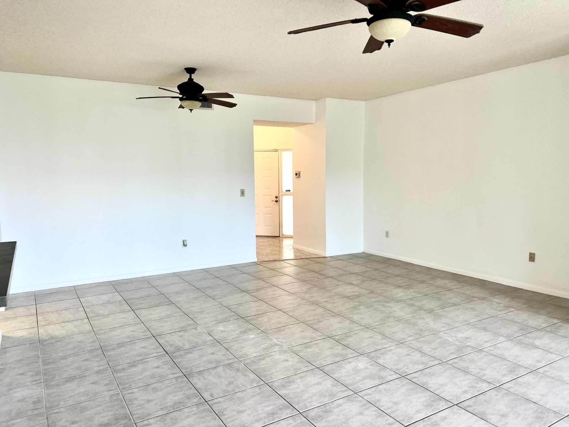 108 Half Moon Circle, Unit B3, Hypoluxo, FL 33462 Photo