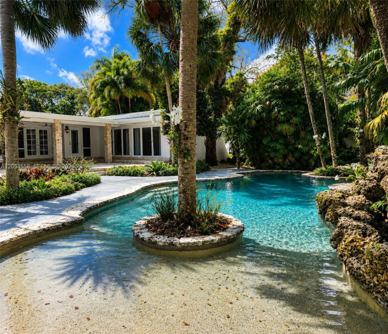 6065 SW 133rd St , Pinecrest, FL 33156 Photo