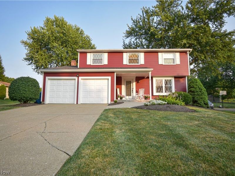 1674 Cloverview Drive, Green, OH 44685 Photo 1