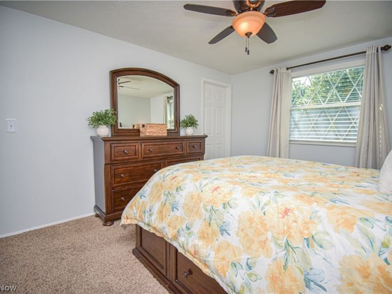 1674 Cloverview Drive, Green, OH 44685 Photo 23