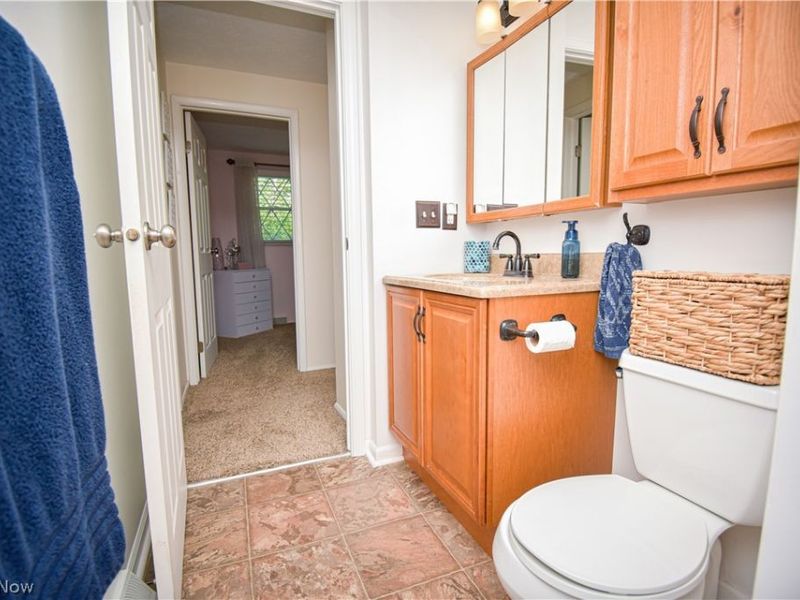 1674 Cloverview Drive, Green, OH 44685 Photo 27