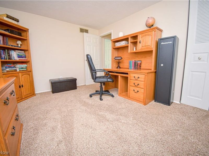 1674 Cloverview Drive, Green, OH 44685 Photo 34