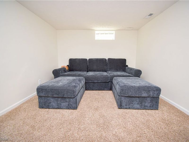 1674 Cloverview Drive, Green, OH 44685 Photo 39