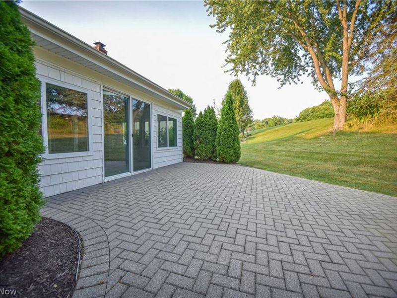 1674 Cloverview Drive, Green, OH 44685 Photo 44