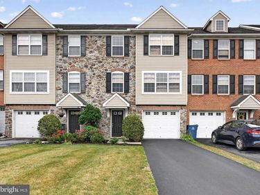 107 WESTPOINT DRIVE, CARLISLE, PA 17013