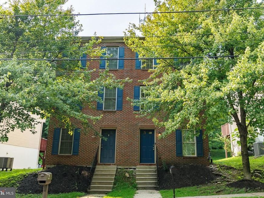 276 Parker Avenue, Philadelphia, PA 19128 Main Photo
