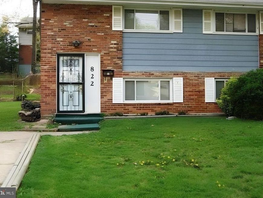 822 Booker Place , Capitol Heights, MD 20743 Main Photo