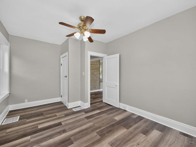 904 Locust Corner Road, Pierce Twp, OH 45245 Photo 11