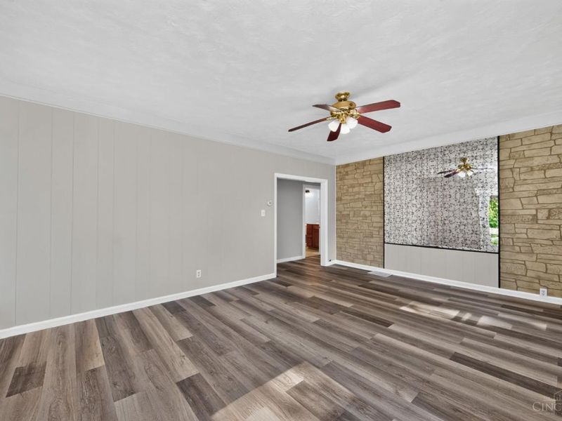 904 Locust Corner Road, Pierce Twp, OH 45245 Photo 7
