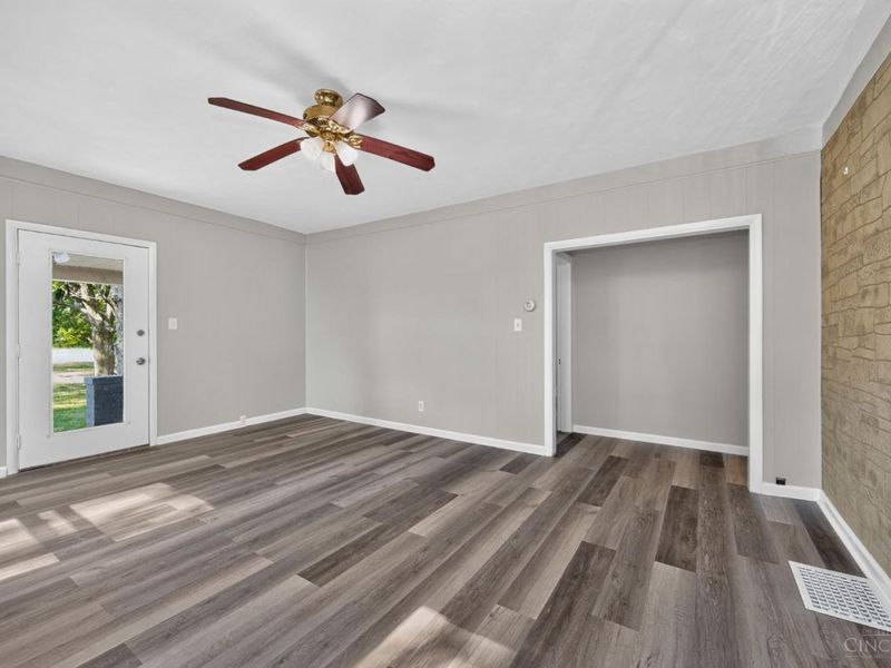 904 Locust Corner Road, Pierce Twp, OH 45245 Photo 8