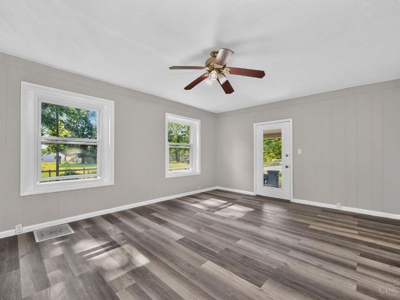 904 Locust Corner Road, Pierce Twp, OH 45245 Photo 9