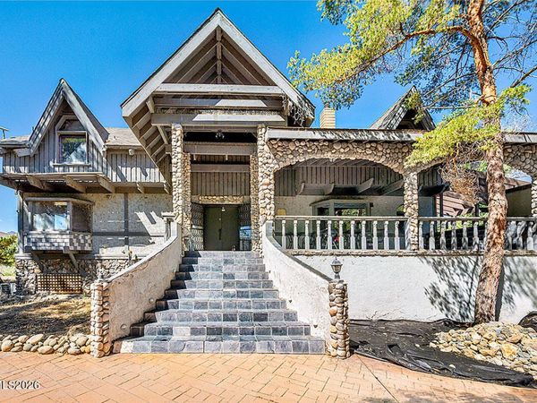 32200 Cantlon Drive, Reno, NV 89510
