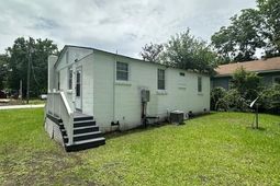 5320 Jury Lane photo 4