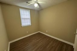 5320 Jury Lane photo 4