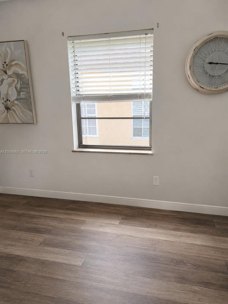 200 Berkley Rd, Unit 213, Hollywood, FL 33024 Photo