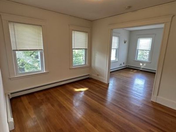 289 Highland Ave, Unit 2R, Quincy, MA 02170