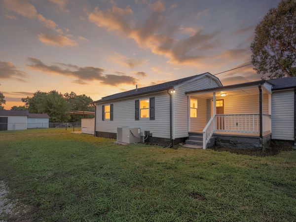 31 Circle Drive, Rossville, GA 30741