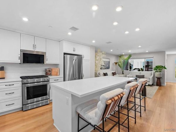 4810 Canyon View, San Diego, CA 92117