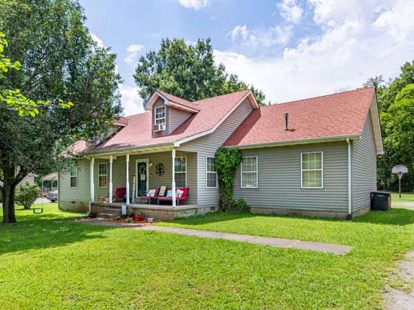 2031 Sugartree Dr, Murfreesboro, TN 37129