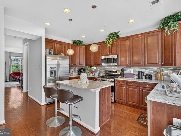 7243 SILVER THORN WAY, BELTSVILLE, MD 20705