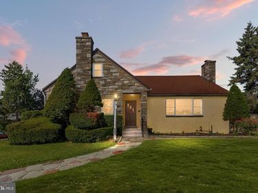 601 FAIRVIEW ROAD, WOODLYN, PA 19094