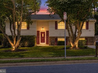 9812 OLEANDER AVENUE, VIENNA, VA 22181