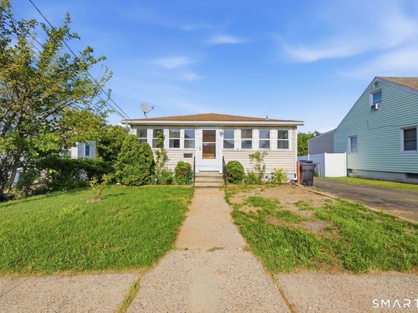 83 Prospect Pl, East Haven, CT 06512