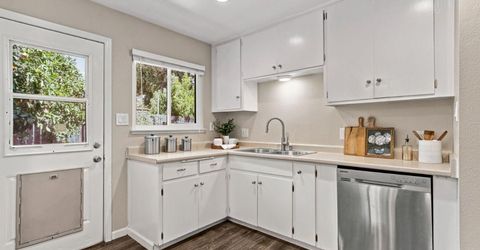 1308 Champion Oaks Dr, Roseville, CA 95661 Photo