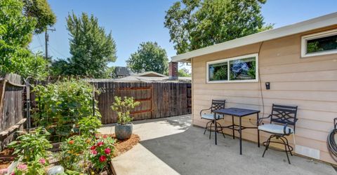 1308 Champion Oaks Dr, Roseville, CA 95661 Photo