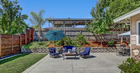 1308 Champion Oaks Dr, Roseville, CA 95661 Photo